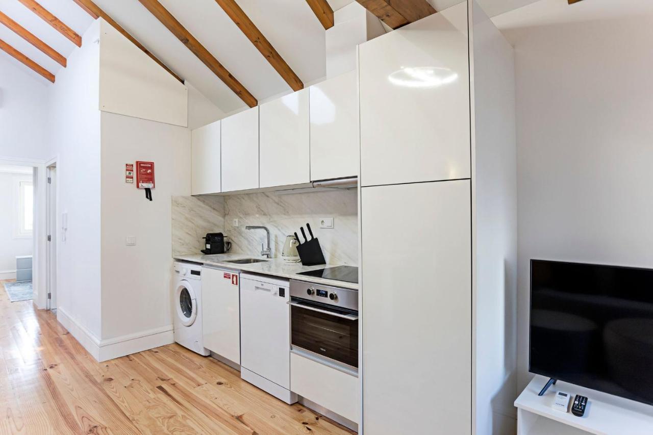 Modern Cativo Apartment By Lovelystay Porto Exterior foto