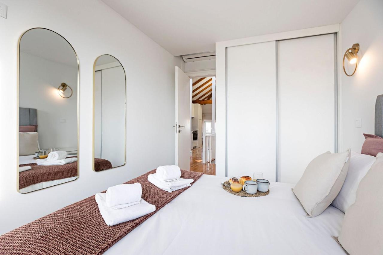 Modern Cativo Apartment By Lovelystay Porto Exterior foto